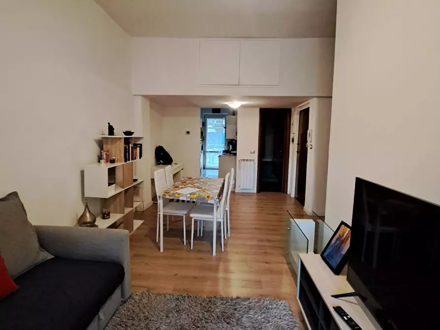 Immagine 20 di Appartamento in vendita  in Via Carlo Della Rocca a Roma