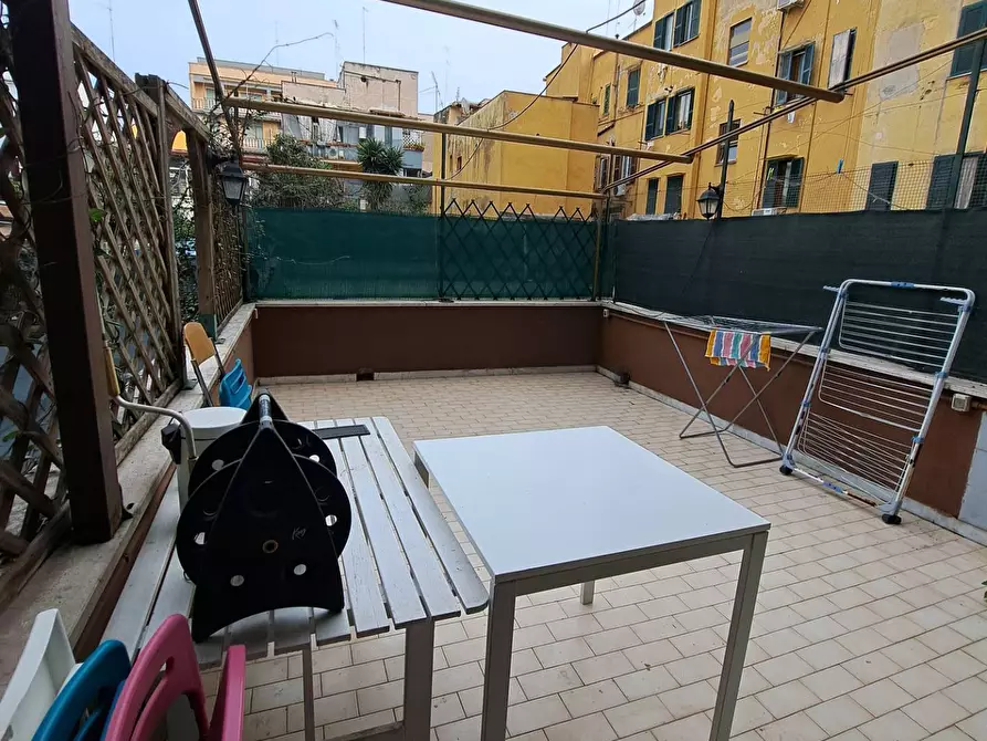 Immagine 19 di Appartamento in vendita  in Via Carlo Della Rocca a Roma