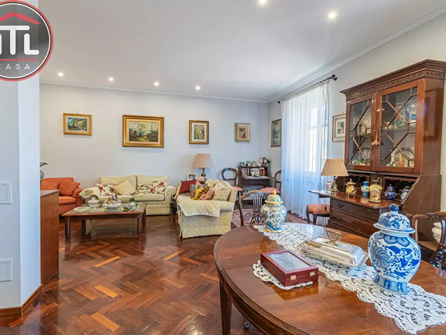 Immagine 5 di Appartamento in vendita  in Via Laura Mantegazza a Roma