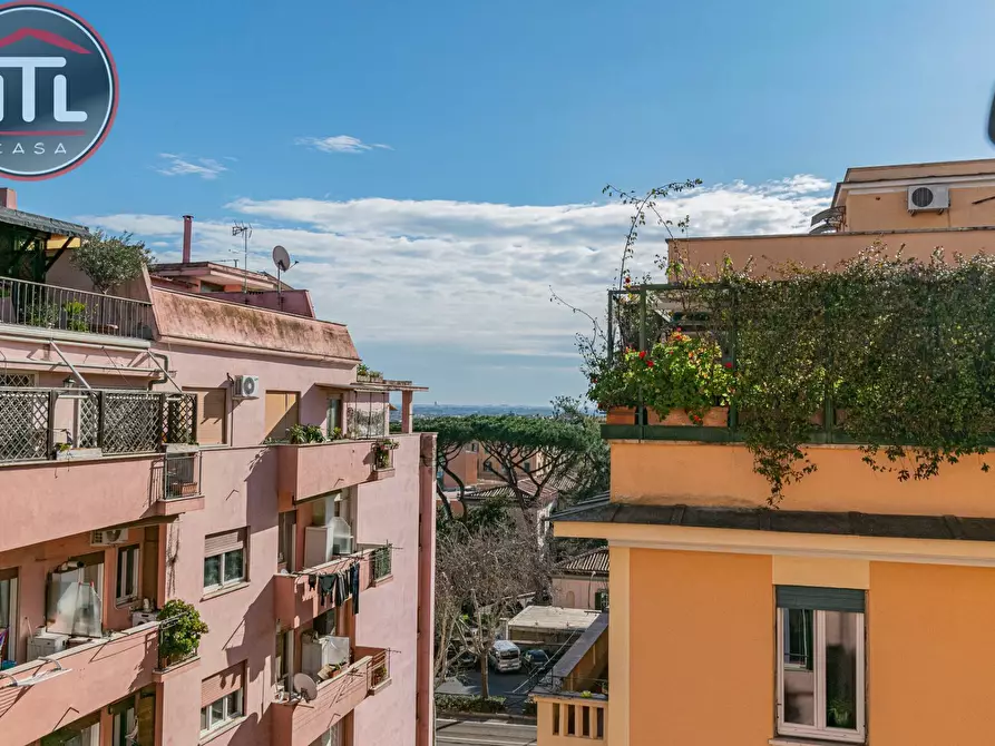 Immagine 22 di Appartamento in vendita  in Via Laura Mantegazza a Roma
