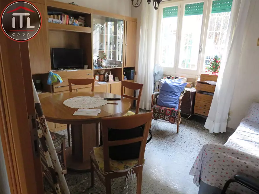 Immagine 2 di Appartamento in vendita  in Via Servilio IV a Roma