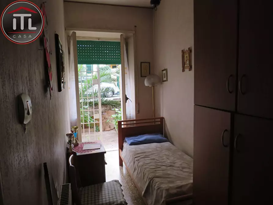 Immagine 8 di Appartamento in vendita  in Via Servilio IV a Roma