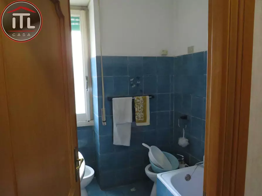 Immagine 15 di Appartamento in vendita  in Via Servilio IV a Roma