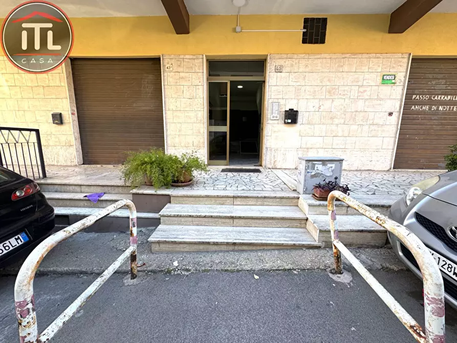 Immagine 2 di Appartamento in vendita  in Vicolo degli orti della magliana a Roma