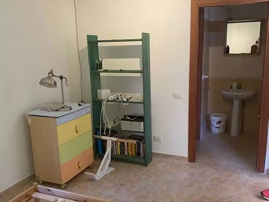 Immagine 16 di Appartamento in vendita  in Via Tullio Ascarelli a Roma