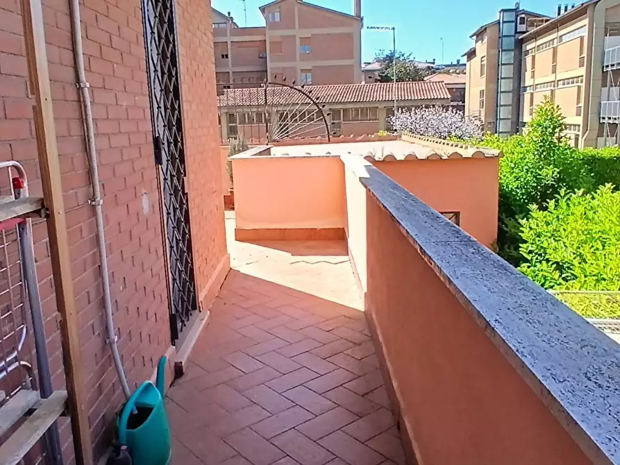 Immagine 24 di Appartamento in vendita  in Via Dei Brusati a Roma