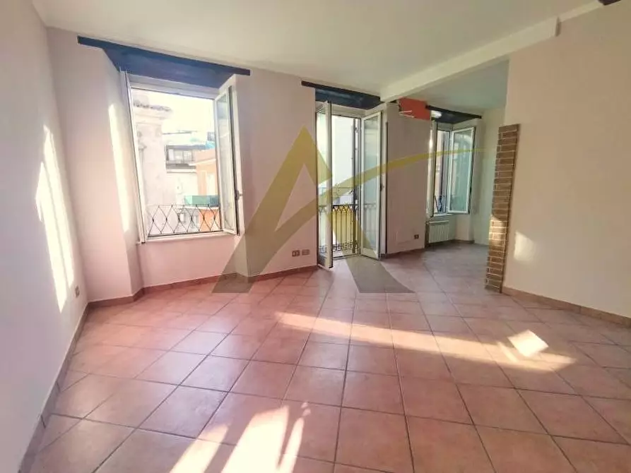 Immagine 4 di Appartamento in vendita  in via Andrea Velletrano a Velletri
