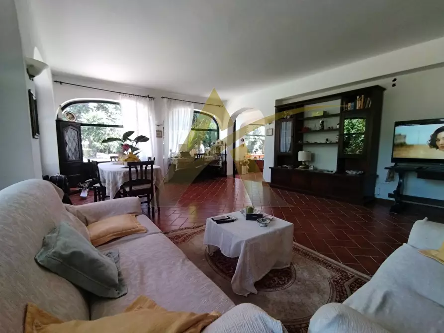 Immagine 30 di Villa in vendita  in Via Madonna degli Angeli a Velletri