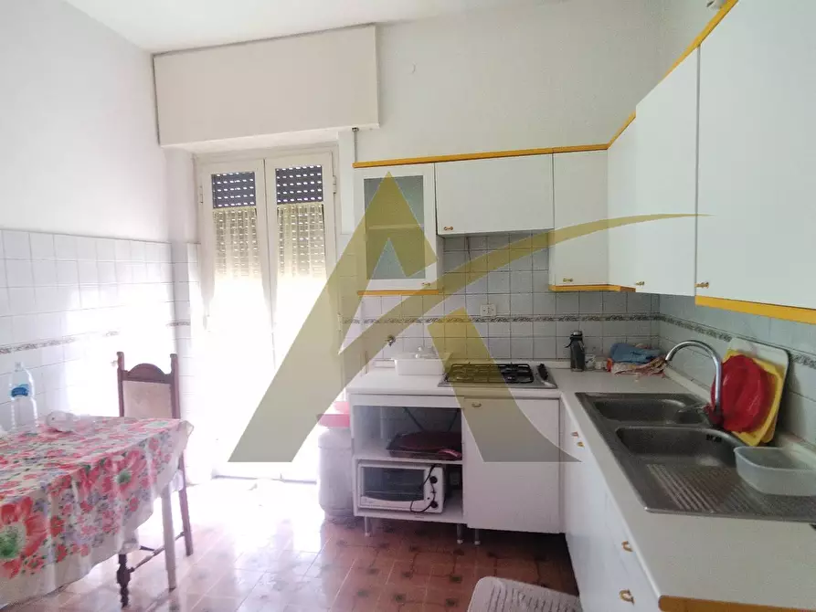 Immagine 3 di Appartamento in vendita  a Velletri