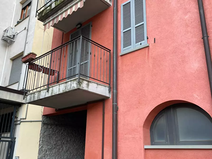 Immagine 1 di Appartamento in vendita  in piazza vittorio veneto a Bonate Sopra
