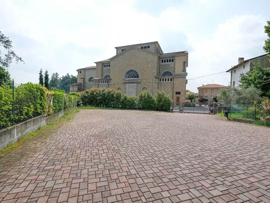 Immagine 20 di Locale commerciale in vendita  in Martinengo Colleoni a Scanzorosciate