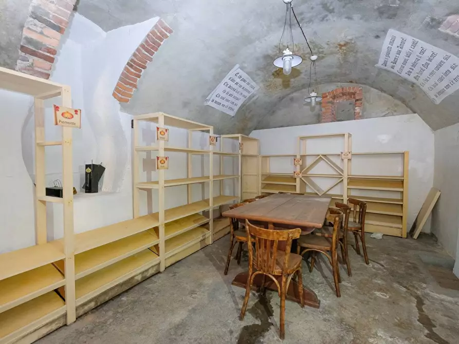 Immagine 26 di Locale commerciale in vendita  in Martinengo Colleoni a Scanzorosciate