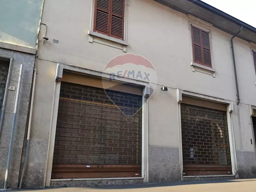 Immagine 6 di Locale commerciale in vendita  in Banfi a Caravaggio