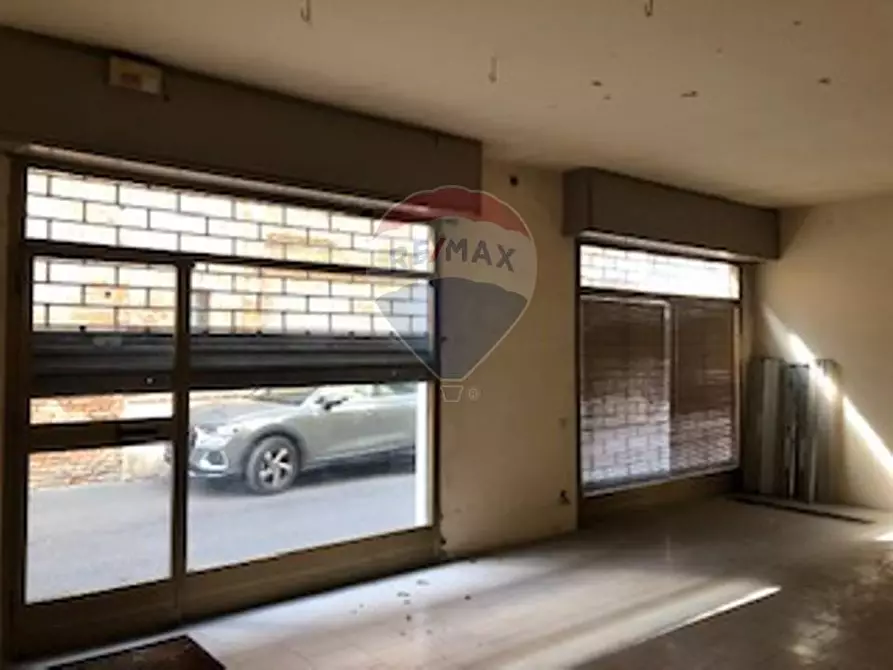 Immagine 7 di Locale commerciale in vendita  in Banfi a Caravaggio