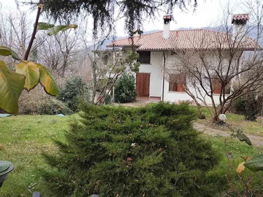 Immagine 3 di Appartamento in vendita  in Via Collina Alta a Scanzorosciate