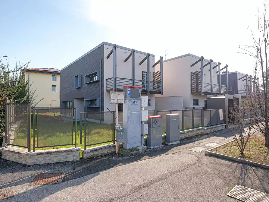 Immagine 5 di Villa in vendita  in Kennedy a Gorle