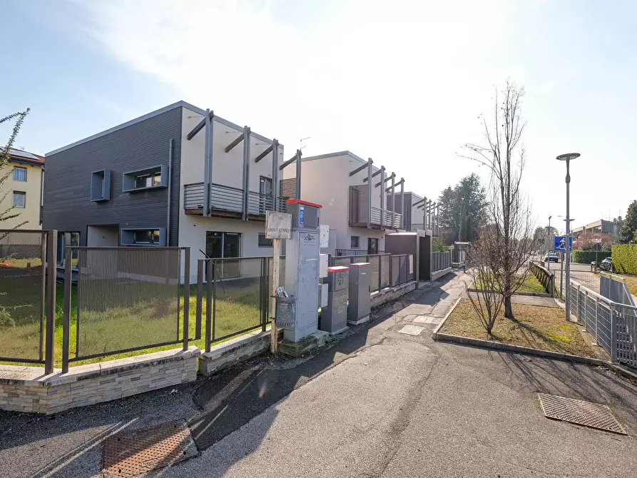 Immagine 6 di Villa in vendita  in Kennedy a Gorle