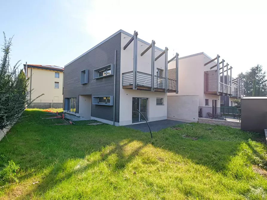 Immagine 4 di Villa in vendita  in Kennedy a Gorle