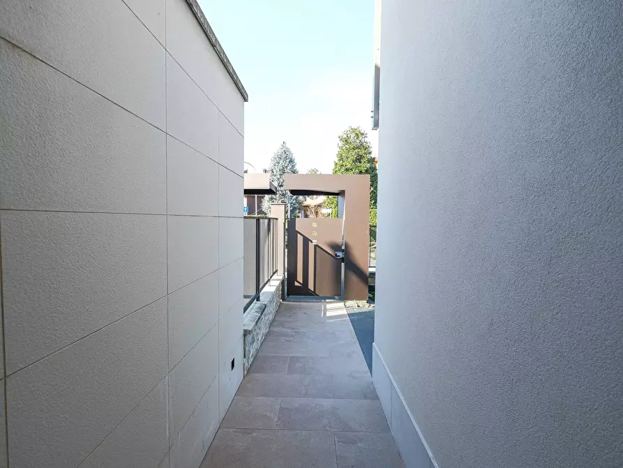 Immagine 7 di Villa in vendita  in KENNEDY a Gorle