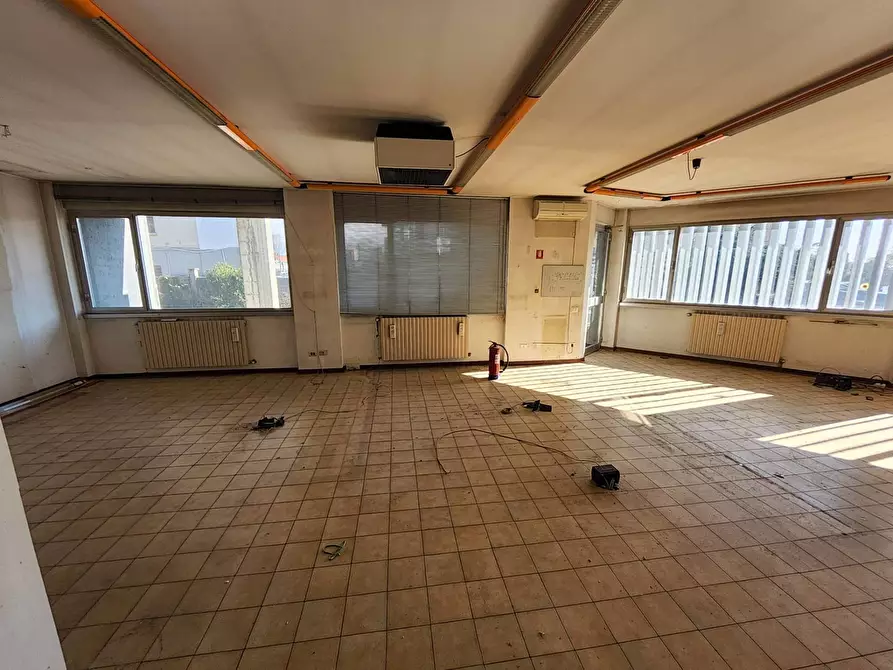 Immagine 20 di Capannone industriale in affitto  in via provinciale a Lallio