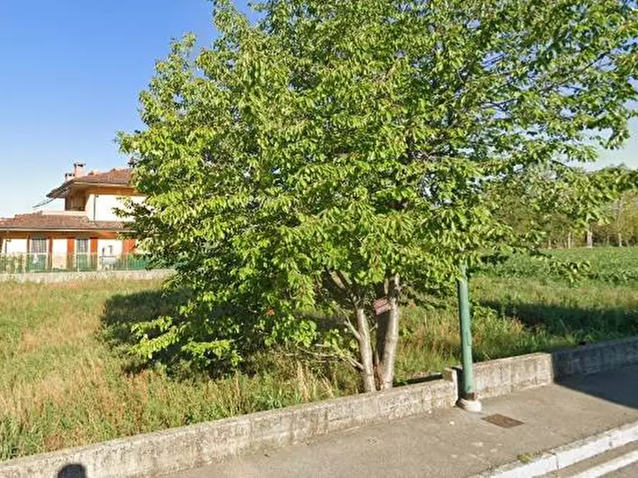 Immagine 2 di Terreno residenziale in vendita  in Via Gianandrea Gavazzeni a Cavernago