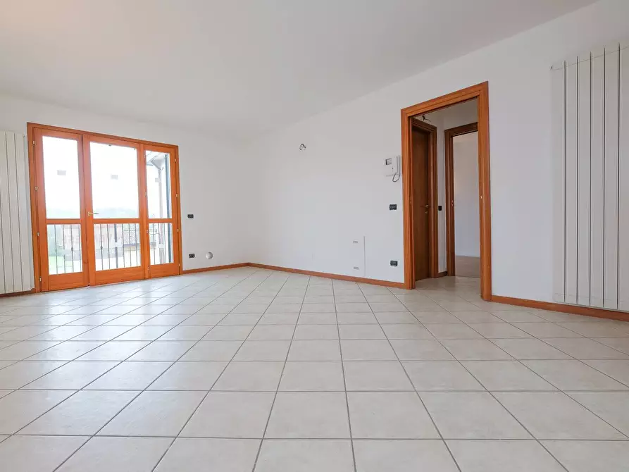 Immagine 9 di Appartamento in vendita  in Via dei Carinei a Sorisole