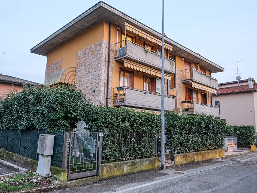 Immagine 1 di Appartamento in vendita  in Via Marco Polo a Seriate