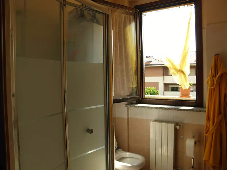 Immagine 11 di Appartamento in vendita  in MADRE TERESA DI CALCUTTA a Bottanuco