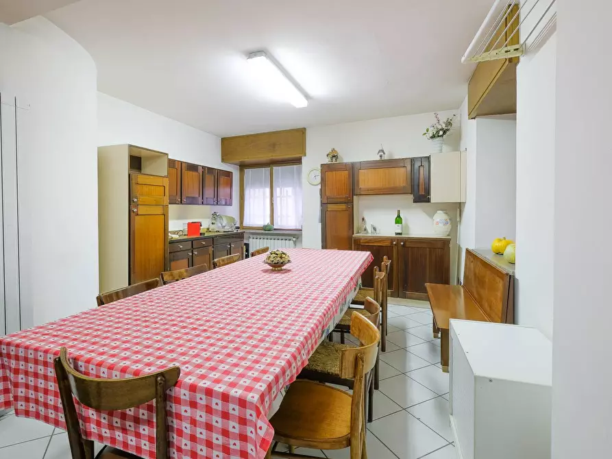 Immagine 22 di Appartamento in vendita  in via Leone Colombi a Curno