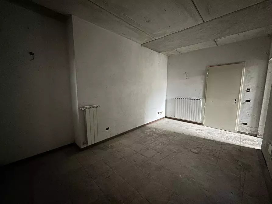 Immagine 3 di Seminterrato in vendita  in via Ferraris a Albano Sant'alessandro