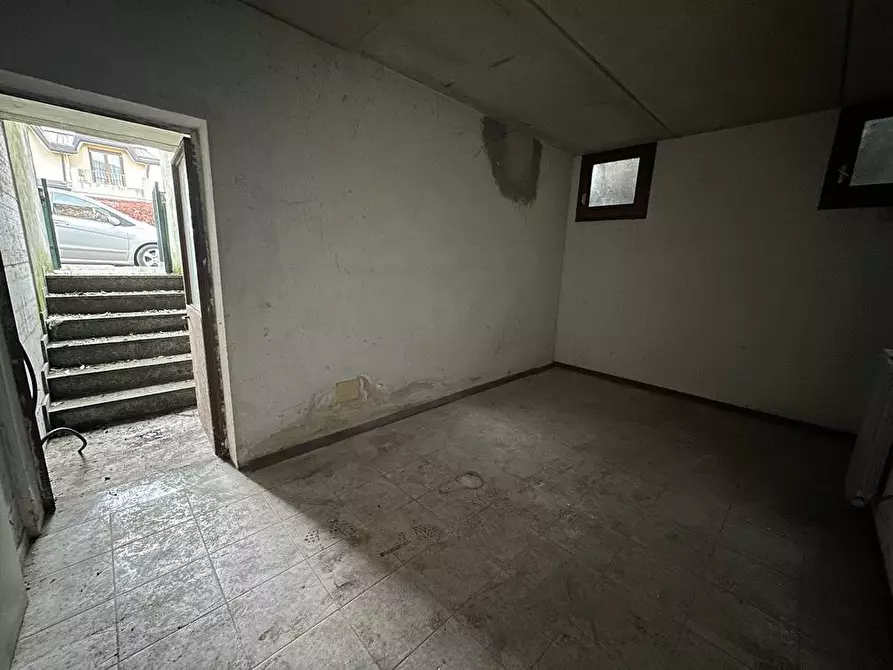 Immagine 5 di Seminterrato in vendita  in via Ferraris a Albano Sant'alessandro