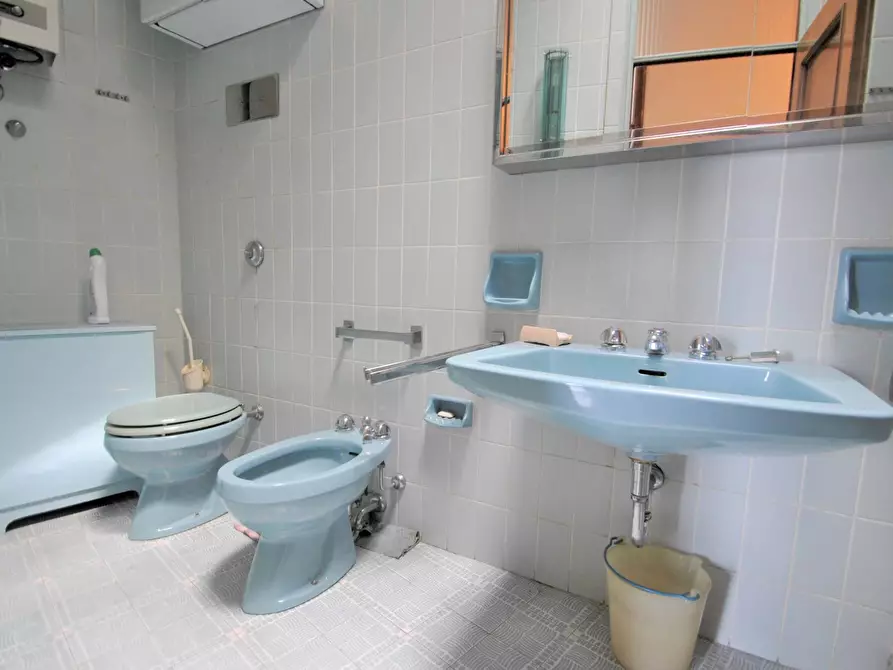 Immagine 20 di Attico in vendita  in Don Antonio Seghezzi a Bergamo