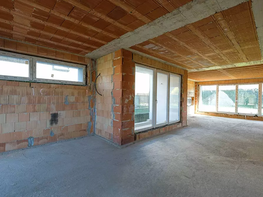 Immagine 21 di Villa in vendita  in Kennedy a Gorle