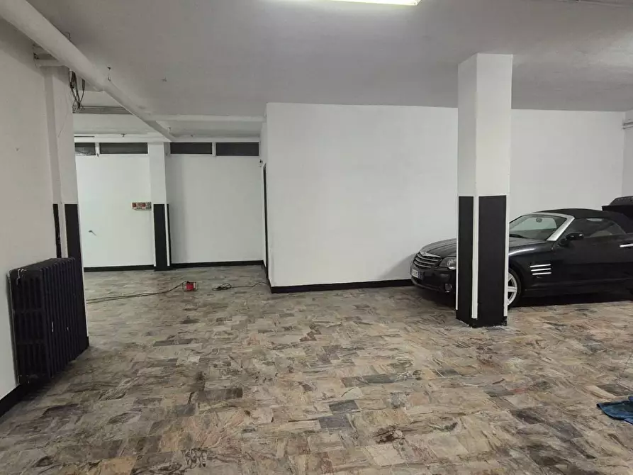 Immagine 10 di Laboratorio in affitto  in Ercole Mozzi a Treviolo