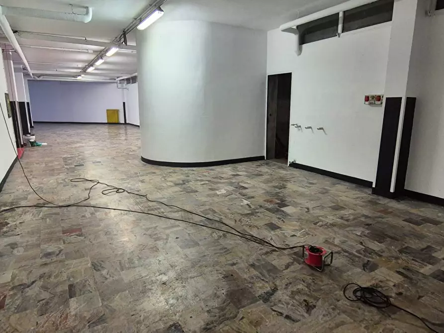 Immagine 11 di Laboratorio in affitto  in Ercole Mozzi a Treviolo