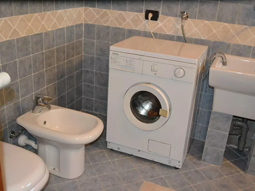 Immagine 21 di Appartamento in affitto  in RONCARRO a Carvico