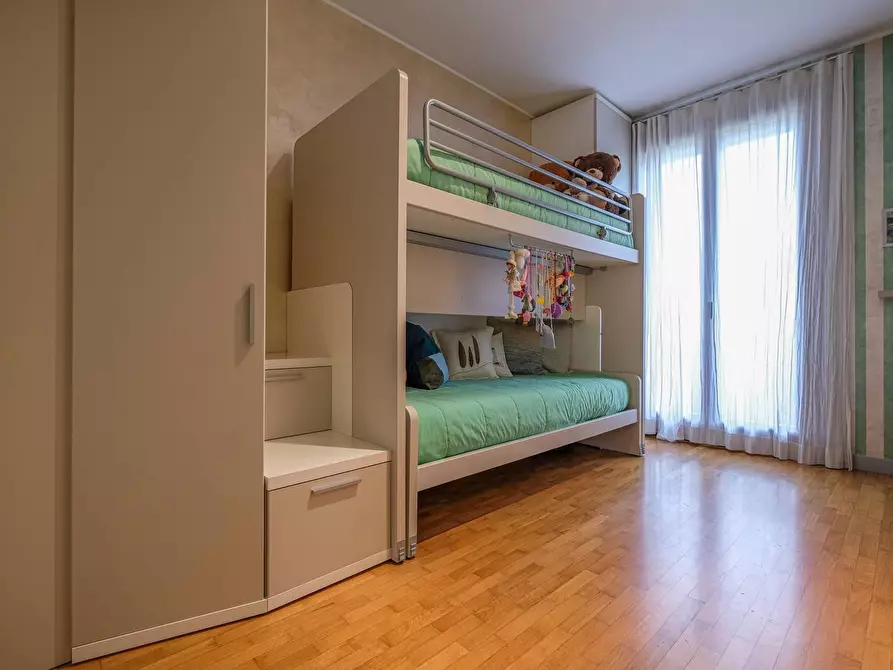 Immagine 24 di Villa in vendita  in Via Vicolo fiorito a Treviolo