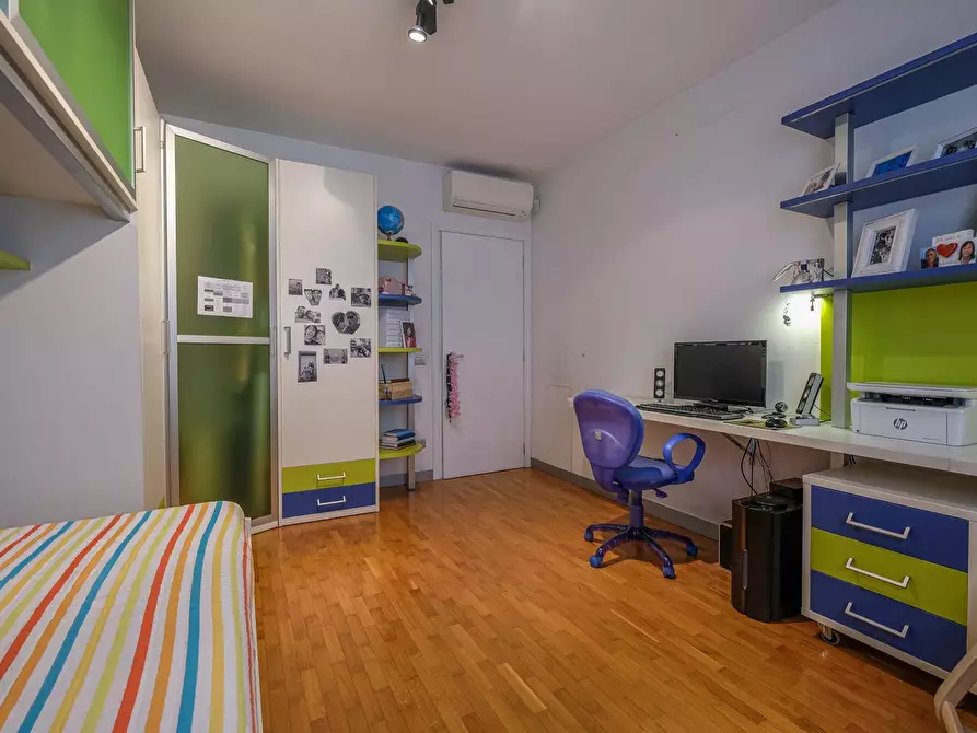 Immagine 27 di Villa in vendita  in Via Vicolo fiorito a Treviolo