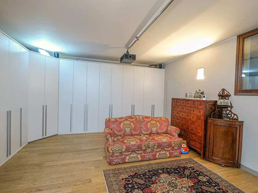 Immagine 29 di Villa in vendita  in Via Vicolo fiorito a Treviolo