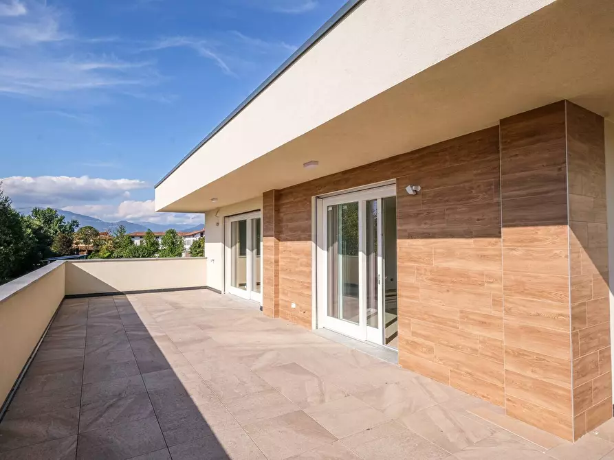 Immagine 5 di Attico in vendita  in VIA MAZZINI a Dalmine