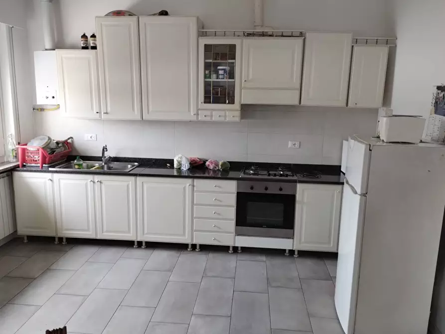 Immagine 4 di Appartamento in vendita  in VIA GORIZIA a Osio Sotto