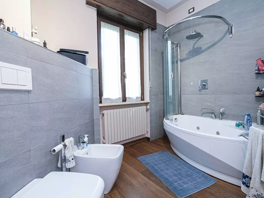 Immagine 29 di Villa in vendita  in VIA MERCATO a Terno D'isola