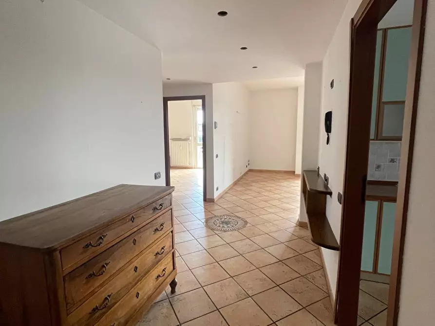 Immagine 4 di Appartamento in vendita  in Via Raffaello Sanzio a Ponte San Pietro