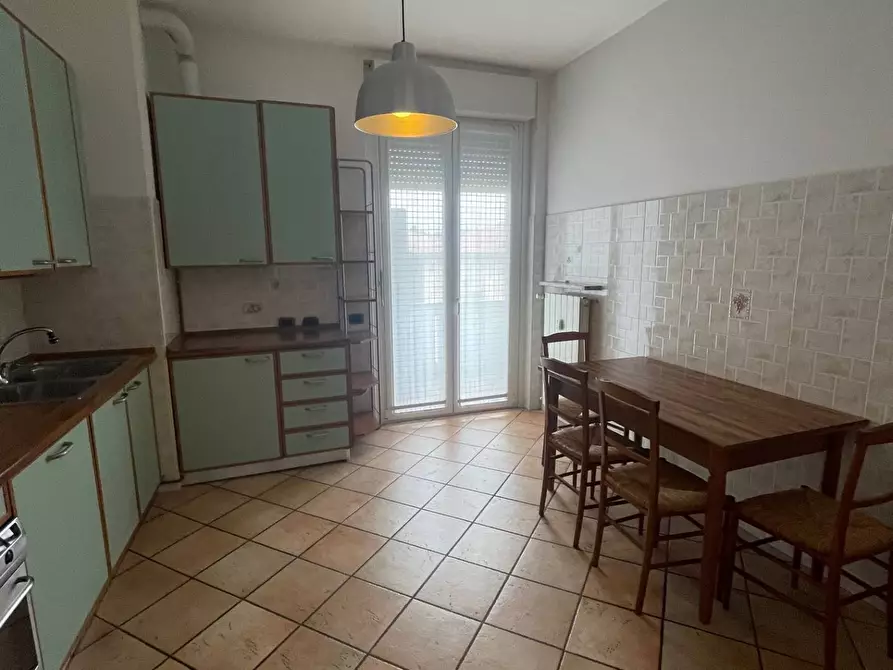 Immagine 19 di Appartamento in vendita  in Via Raffaello Sanzio a Ponte San Pietro