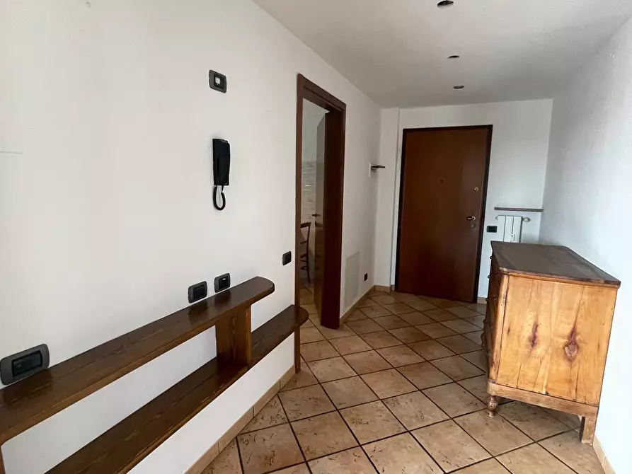 Immagine 5 di Appartamento in vendita  in Via Raffaello Sanzio a Ponte San Pietro