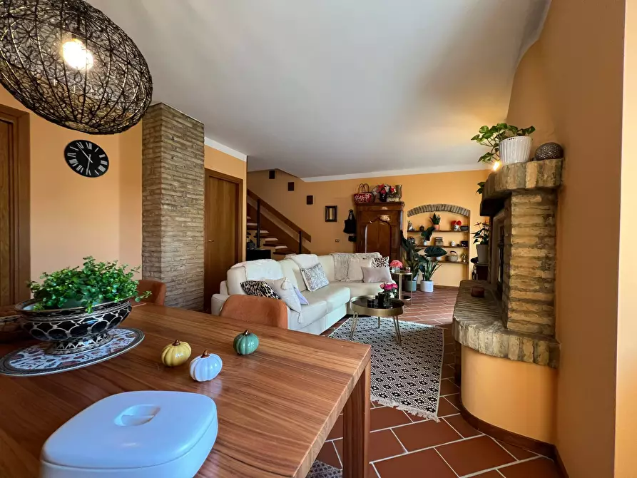 Immagine 23 di Casa semindipendente in vendita  in GAZZOLI a Costermano sul Garda