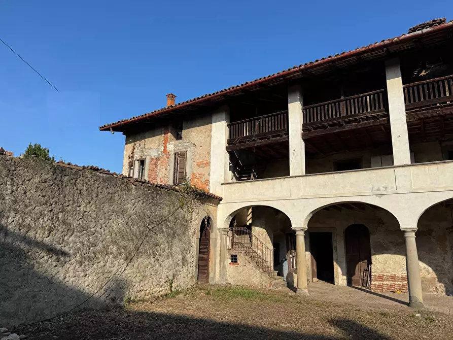 Immagine 3 di Rustico / casale in vendita  in Via Piave a Bonate Sopra