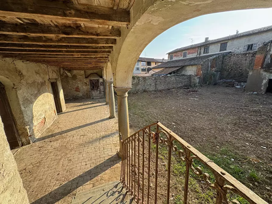 Immagine 12 di Rustico / casale in vendita  in Via Piave a Bonate Sopra