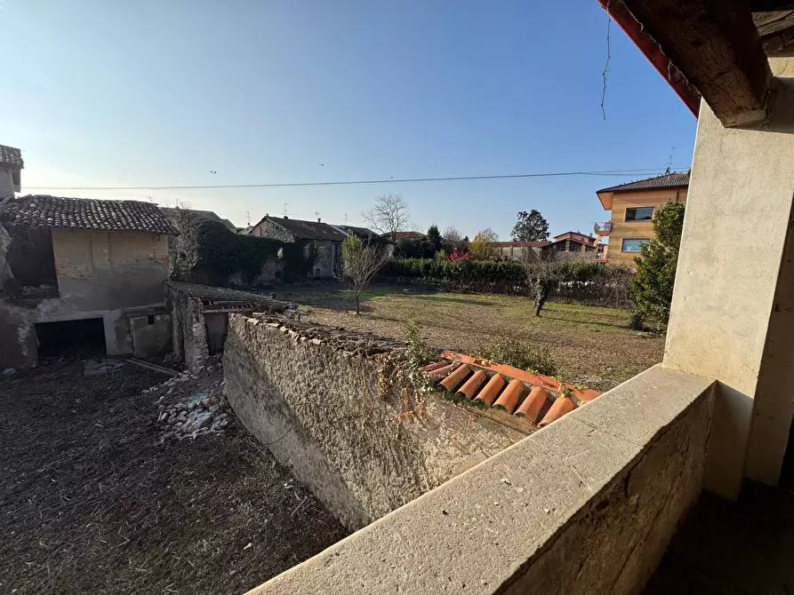 Immagine 17 di Rustico / casale in vendita  in Via Piave a Bonate Sopra