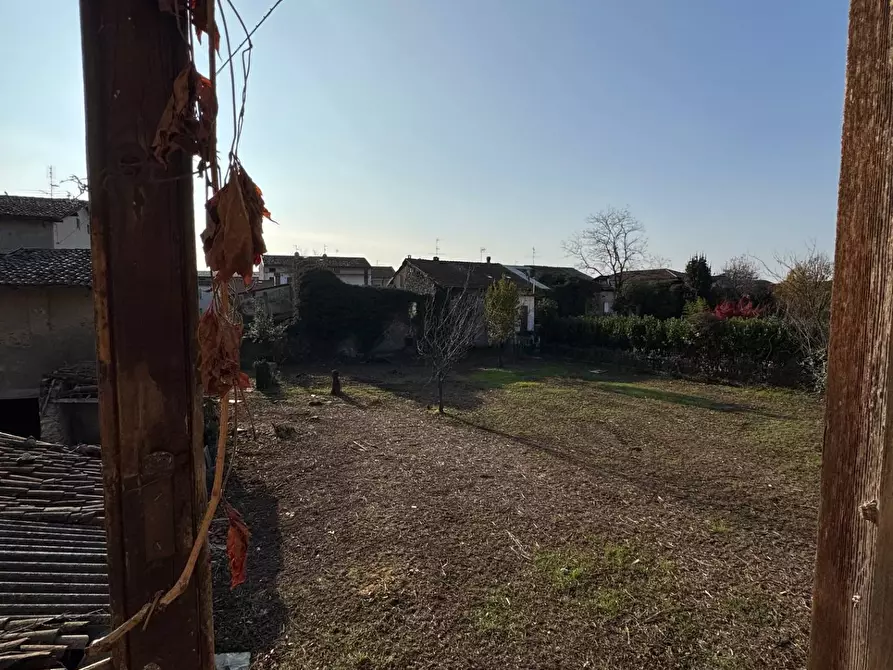 Immagine 20 di Rustico / casale in vendita  in Via Piave a Bonate Sopra